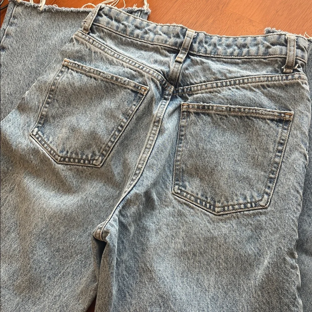 Zara Light Wash Distressed Wide Leg Jeans Sz 4 - Picture 8 of 8